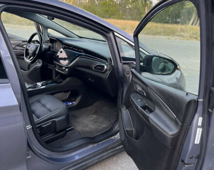 Серый Шевроле Bolt EV, объемом двигателя 0 л и пробегом 76 тыс. км за 18500 $, фото 19 на Automoto.ua