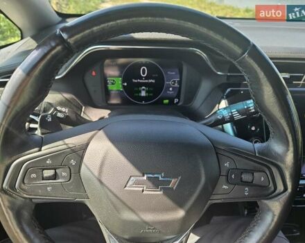 Серый Шевроле Bolt EV, объемом двигателя 0 л и пробегом 62 тыс. км за 17400 $, фото 2 на Automoto.ua