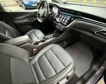Сірий Шевроле Bolt EV, об'ємом двигуна 0 л та пробігом 23 тис. км за 18888 $, фото 9 на Automoto.ua
