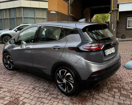 Серый Шевроле Bolt EV, объемом двигателя 0 л и пробегом 103 тыс. км за 16880 $, фото 3 на Automoto.ua