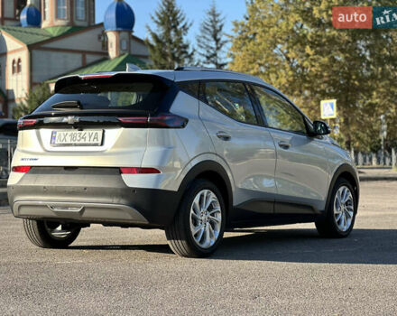 Серый Шевроле Bolt EV, объемом двигателя 0 л и пробегом 10 тыс. км за 19599 $, фото 4 на Automoto.ua