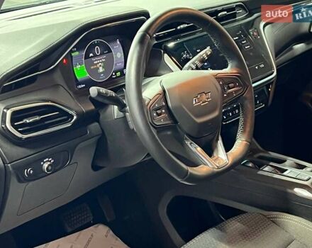 Серый Шевроле Bolt EV, объемом двигателя 0 л и пробегом 1 тыс. км за 18500 $, фото 9 на Automoto.ua