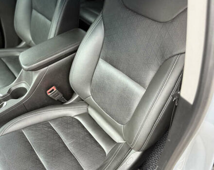 Серый Шевроле Bolt EV, объемом двигателя 0 л и пробегом 52 тыс. км за 18900 $, фото 25 на Automoto.ua