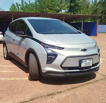 Сірий Шевроле Bolt EV, об'ємом двигуна 0 л та пробігом 43 тис. км за 18500 $, фото 2 на Automoto.ua