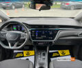 Серый Шевроле Bolt EV, объемом двигателя 66 л и пробегом 4 тыс. км за 24700 $, фото 10 на Automoto.ua