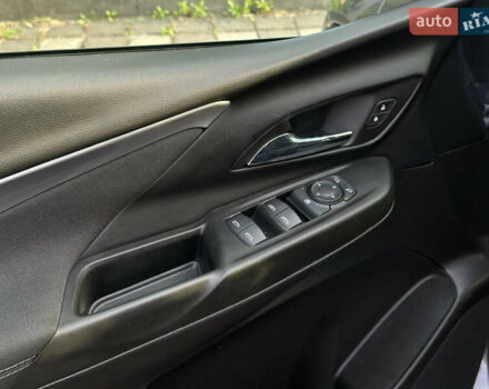 Серый Шевроле Bolt EV, объемом двигателя 0 л и пробегом 22 тыс. км за 17499 $, фото 54 на Automoto.ua