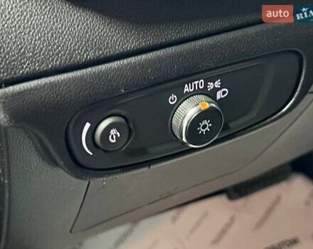 Серый Шевроле Bolt EV, объемом двигателя 0 л и пробегом 1 тыс. км за 18500 $, фото 11 на Automoto.ua