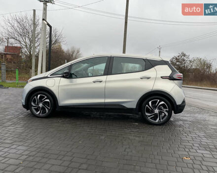 Серый Шевроле Bolt EV, объемом двигателя 0 л и пробегом 9 тыс. км за 18700 $, фото 18 на Automoto.ua