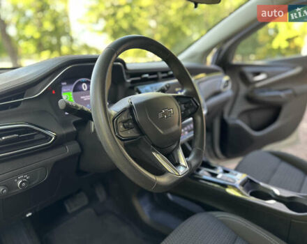 Серый Шевроле Bolt EV, объемом двигателя 0 л и пробегом 10 тыс. км за 19599 $, фото 29 на Automoto.ua