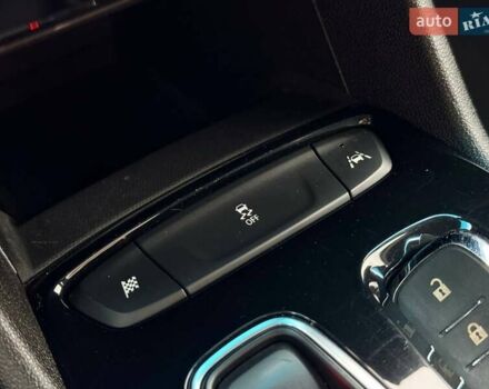 Серый Шевроле Bolt EV, объемом двигателя 0 л и пробегом 66 тыс. км за 18400 $, фото 36 на Automoto.ua