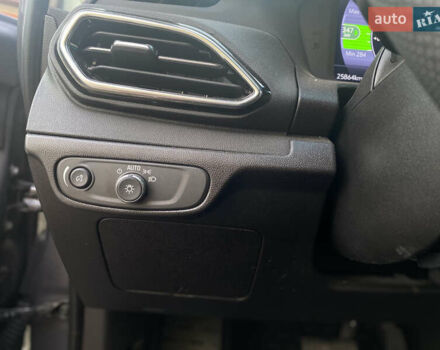 Серый Шевроле Bolt EV, объемом двигателя 0 л и пробегом 30 тыс. км за 20000 $, фото 10 на Automoto.ua