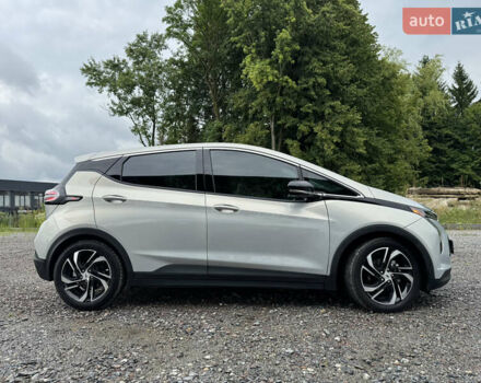 Серый Шевроле Bolt EV, объемом двигателя 0 л и пробегом 9 тыс. км за 19350 $, фото 4 на Automoto.ua