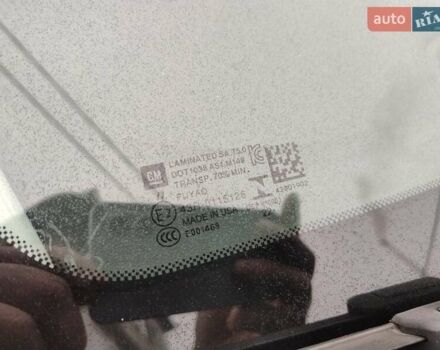 Серый Шевроле Bolt EV, объемом двигателя 0 л и пробегом 89 тыс. км за 17300 $, фото 25 на Automoto.ua