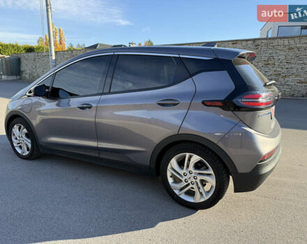 Сірий Шевроле Bolt EV, об'ємом двигуна 0 л та пробігом 65 тис. км за 18500 $, фото 3 на Automoto.ua