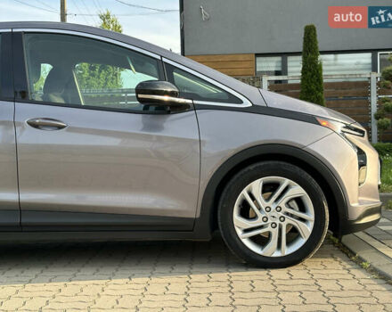 Серый Шевроле Bolt EV, объемом двигателя 0 л и пробегом 22 тыс. км за 17499 $, фото 36 на Automoto.ua