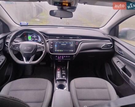 Серый Шевроле Bolt EV, объемом двигателя 0 л и пробегом 89 тыс. км за 17300 $, фото 15 на Automoto.ua