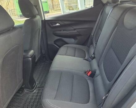 Серый Шевроле Bolt EV, объемом двигателя 0 л и пробегом 60 тыс. км за 16500 $, фото 24 на Automoto.ua