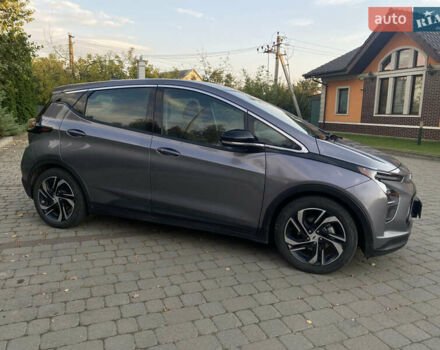 Серый Шевроле Bolt EV, объемом двигателя 0 л и пробегом 30 тыс. км за 20000 $, фото 4 на Automoto.ua