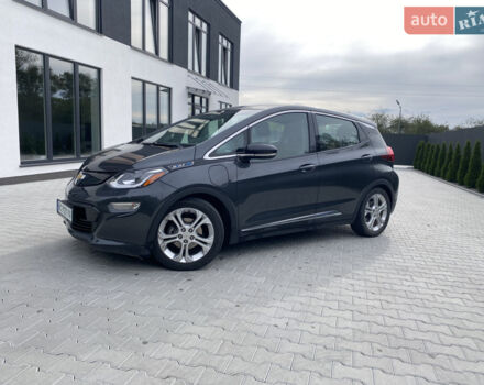 Серый Шевроле Bolt EV, объемом двигателя 0 л и пробегом 130 тыс. км за 12200 $, фото 1 на Automoto.ua