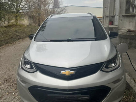 Серый Шевроле Bolt EV, объемом двигателя 0 л и пробегом 153 тыс. км за 15000 $, фото 1 на Automoto.ua