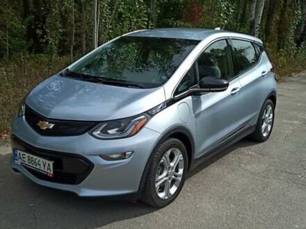 Серый Шевроле Bolt EV, объемом двигателя 0 л и пробегом 114 тыс. км за 14500 $, фото 1 на Automoto.ua