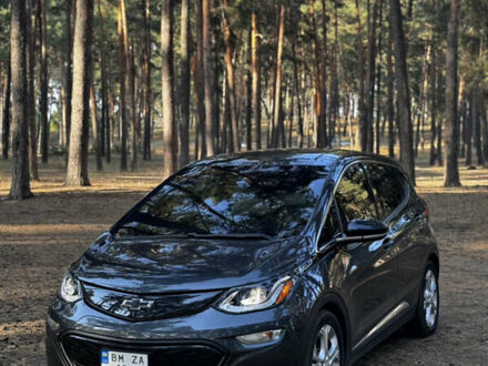 Шевроле Bolt EV 2017 у Сумах на Automoto.ua Сірий Шевроле Bolt EV, об'ємом двигуна 0 л та пробігом 173 тис. км за 15500 $, фото 1 на Automoto.ua