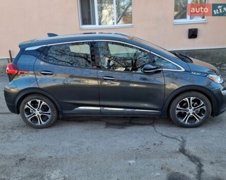 Сірий Шевроле Bolt EV, об'ємом двигуна 0 л та пробігом 100 тис. км за 14950 $, фото 1 на Automoto.ua