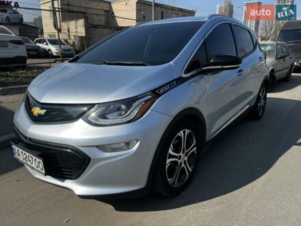 Шевроле Bolt EV 2017 в Киеве на Automoto.ua Серый Шевроле Bolt EV, объемом двигателя 0 л и пробегом 138 тыс. км за 13700 $, фото 1 на Automoto.ua