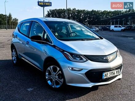Шевроле Bolt EV 2017 в Днепре (Днепропетровске) на Automoto.ua Серый Шевроле Bolt EV, объемом двигателя 0 л и пробегом 96 тыс. км за 13800 $, фото 1 на Automoto.ua
