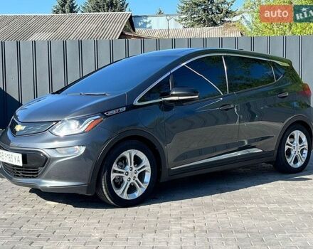 Серый Шевроле Bolt EV, объемом двигателя 0 л и пробегом 160 тыс. км за 12900 $, фото 1 на Automoto.ua