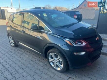 Шевроле Bolt EV 2019 у Луцьку на Automoto.ua Сірий Шевроле Bolt EV, об'ємом двигуна 0 л та пробігом 82 тис. км за 8499 $, фото 1 на Automoto.ua