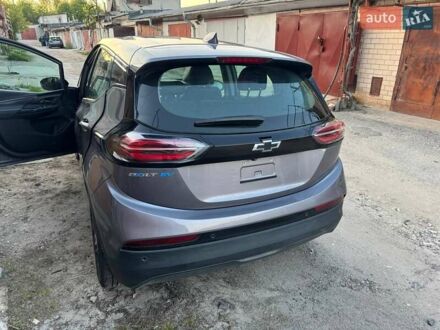 Шевроле Bolt EV 2023 в Тернополе на Automoto.ua Серый Шевроле Bolt EV, объемом двигателя 0 л и пробегом 80 тыс. км за 10450 $, фото 1 на Automoto.ua