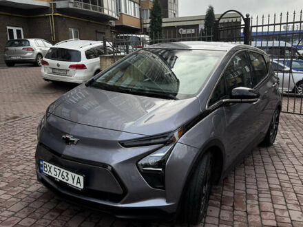 Серый Шевроле Bolt EV, объемом двигателя 0 л и пробегом 103 тыс. км за 16880 $, фото 1 на Automoto.ua