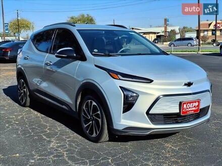 Шевроле Bolt EV 2023 в Черновцах на Automoto.ua Серый Шевроле Bolt EV, объемом двигателя 0 л и пробегом 25 тыс. км за 10200 $, фото 1 на Automoto.ua