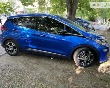 Синий Шевроле Bolt EV, объемом двигателя 0 л и пробегом 95 тыс. км за 15200 $, фото 5 на Automoto.ua