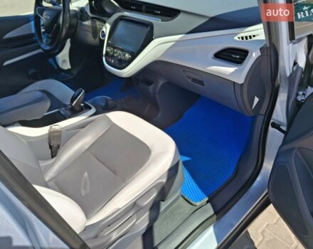 Синий Шевроле Bolt EV, объемом двигателя 0 л и пробегом 235 тыс. км за 12899 $, фото 14 на Automoto.ua