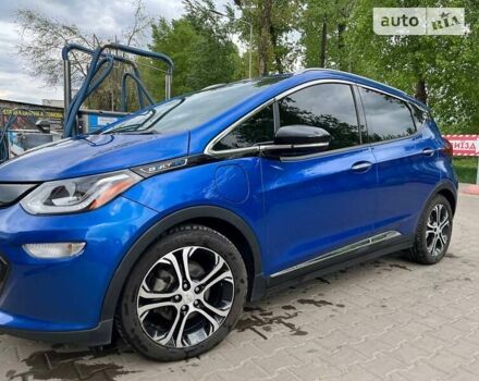 Синий Шевроле Bolt EV, объемом двигателя 0 л и пробегом 135 тыс. км за 17500 $, фото 1 на Automoto.ua