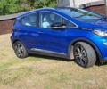 Синий Шевроле Bolt EV, объемом двигателя 0 л и пробегом 103 тыс. км за 16900 $, фото 3 на Automoto.ua