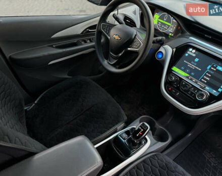 Синий Шевроле Bolt EV, объемом двигателя 0 л и пробегом 125 тыс. км за 13500 $, фото 38 на Automoto.ua