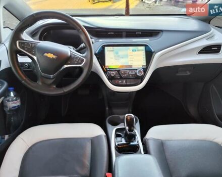 Синий Шевроле Bolt EV, объемом двигателя 0 л и пробегом 83 тыс. км за 14999 $, фото 20 на Automoto.ua
