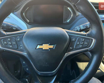 Синий Шевроле Bolt EV, объемом двигателя 0 л и пробегом 82 тыс. км за 19100 $, фото 2 на Automoto.ua