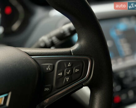 Синий Шевроле Bolt EV, объемом двигателя 0 л и пробегом 125 тыс. км за 13500 $, фото 47 на Automoto.ua