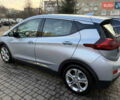 Синий Шевроле Bolt EV, объемом двигателя 0 л и пробегом 64 тыс. км за 17200 $, фото 3 на Automoto.ua