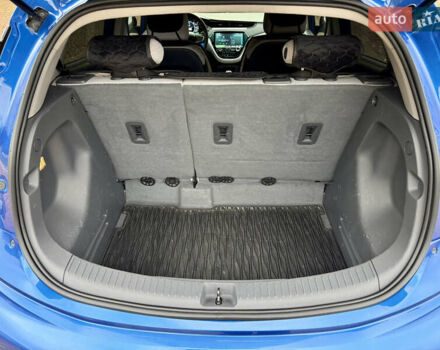 Синий Шевроле Bolt EV, объемом двигателя 0 л и пробегом 125 тыс. км за 13450 $, фото 15 на Automoto.ua