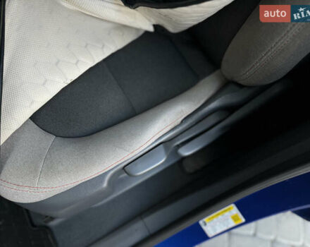 Синій Шевроле Bolt EV, об'ємом двигуна 0 л та пробігом 125 тис. км за 13500 $, фото 26 на Automoto.ua