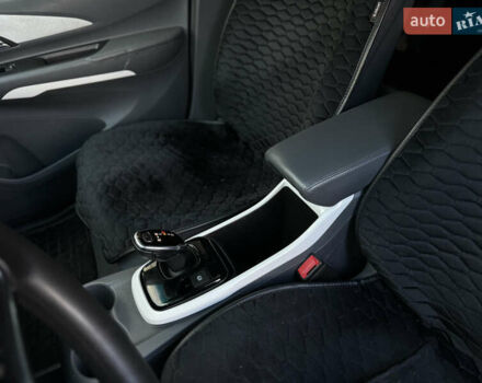 Синий Шевроле Bolt EV, объемом двигателя 0 л и пробегом 125 тыс. км за 13500 $, фото 31 на Automoto.ua