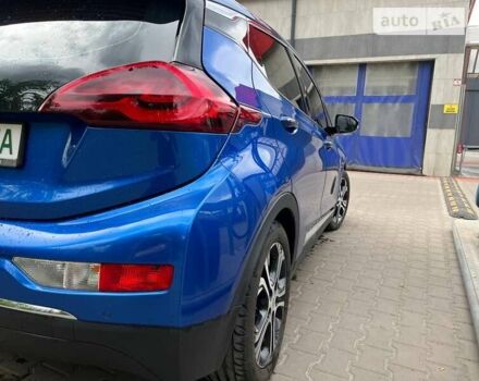 Синий Шевроле Bolt EV, объемом двигателя 0 л и пробегом 135 тыс. км за 17500 $, фото 4 на Automoto.ua