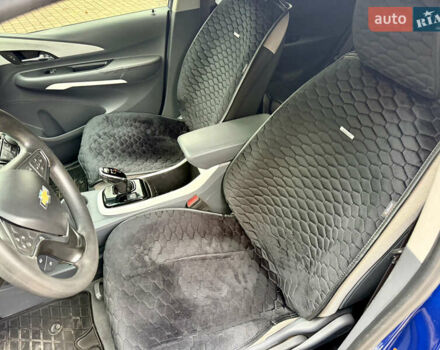 Синий Шевроле Bolt EV, объемом двигателя 0 л и пробегом 125 тыс. км за 13450 $, фото 12 на Automoto.ua