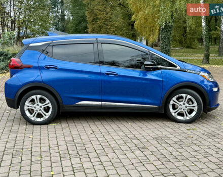 Синий Шевроле Bolt EV, объемом двигателя 0 л и пробегом 125 тыс. км за 13450 $, фото 3 на Automoto.ua