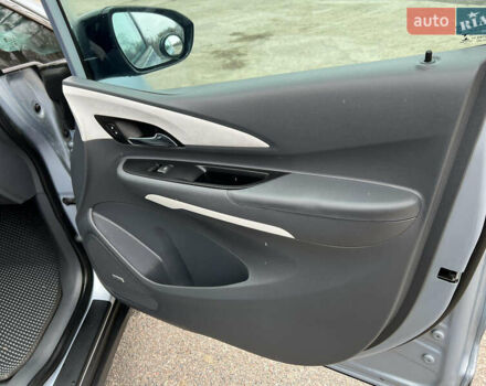 Синий Шевроле Bolt EV, объемом двигателя 0 л и пробегом 82 тыс. км за 19100 $, фото 15 на Automoto.ua